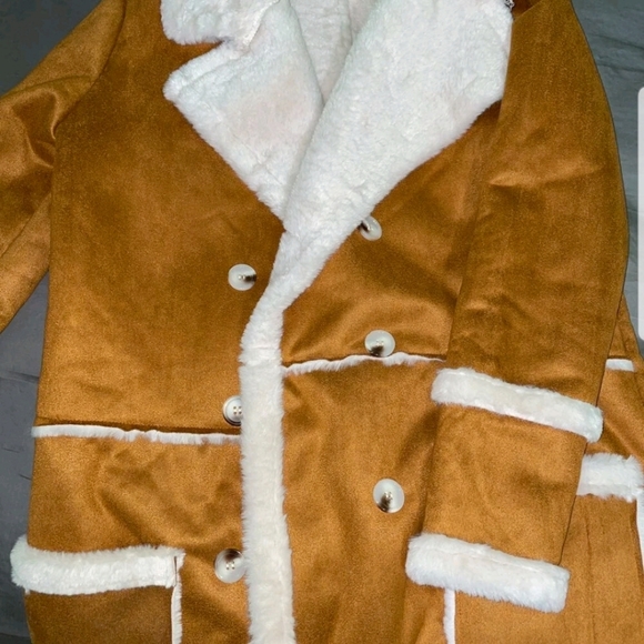 BOHO DOLLZ Faux Suede w/Faux Fur Double breasted p - Picture 7 of 8